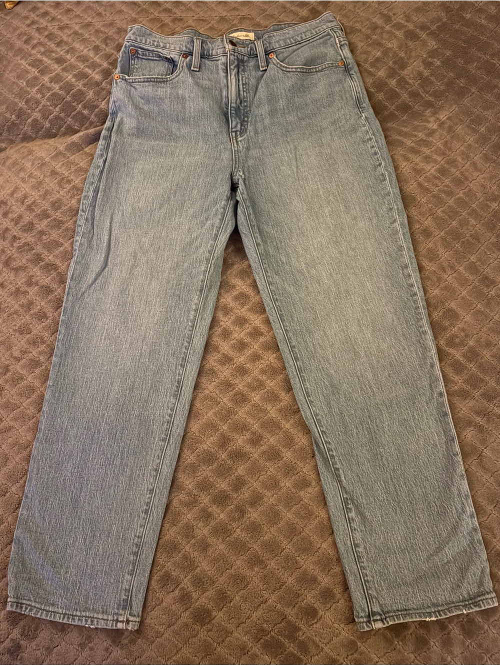 Madewell Classic Women’s Light Blue Straight-Leg Jeans